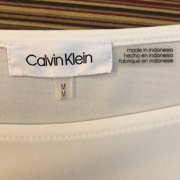 Calvin Klein Cream & Black Blouse Size Medium in Like New Condition - Picture 6 of 6